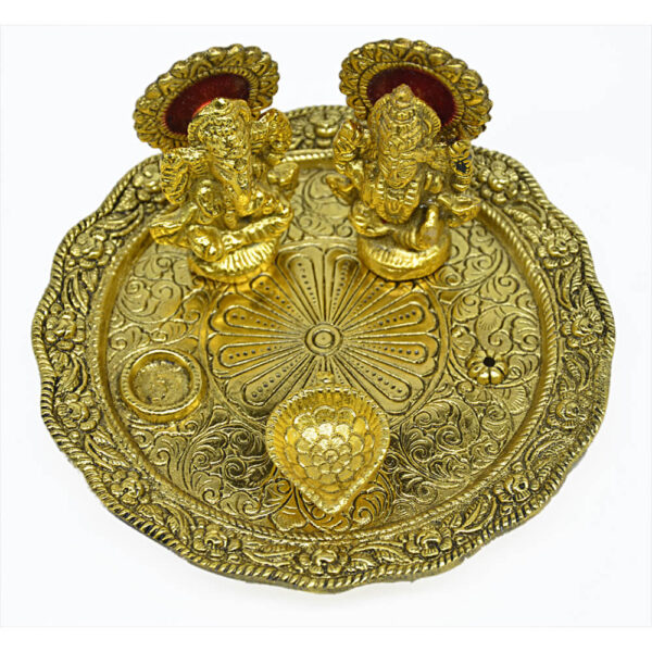Lakshmi Ganesha arti plate – (14.5 x 14.5)