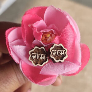 Ram Tulsi Earrings Flower Shaped Design