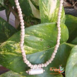Made in Vrindavan dham by www.shrikrishnastore.com. Each and every one of these Locket Mala is a work of Very Fine Hand art.