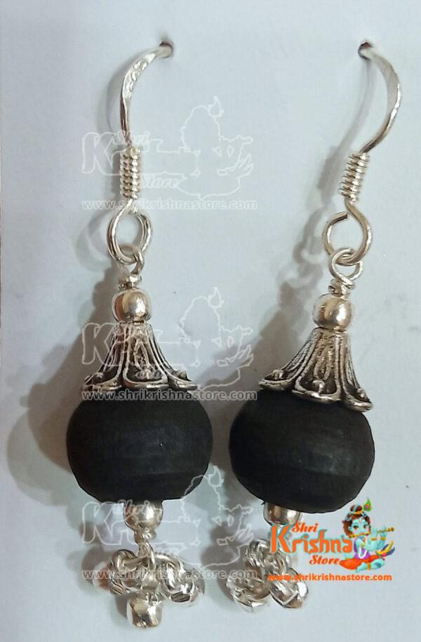 Sterling Silver Beautiful Design Tulsi Earrings