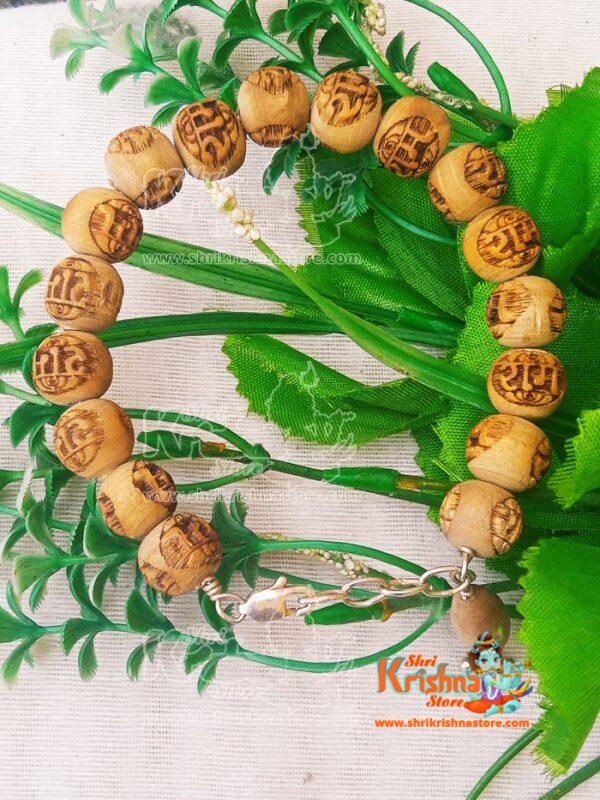 Made in Vrindavan dham by www.shrikrishnastore.com. Each and every one of these Locket Mala is a work of Very Fine Hand art.