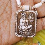 Each and every one of these Locket Mala is a work of Very Fine Hand art.