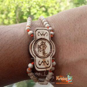 Wholesaler, Exporter and Suppliers in India and Worldwide. Buy Religious Products Online from www.shrikrishnastore.com