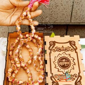 Wholesaler, Exporter and Suppliers in India and Worldwide. Buy Religious Products Online from www.shrikrishnastore.com