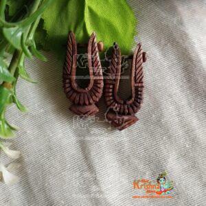 Wholesaler, Exporter and Suppliers in India and Worldwide. Buy Religious Products Online from www.shrikrishnastore.com