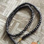 Wholesaler, Exporter and Suppliers in India and Worldwide. Buy Original Tulsi Mala Products Online from www.Shyam Black Tulsi Beads Original Kanthi Mala.co