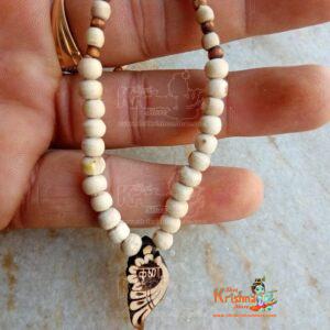 Wholesaler, Exporter and Suppliers in India and Worldwide. Buy Original Tulsi Mala Products Online from www.originaltulsimala.com