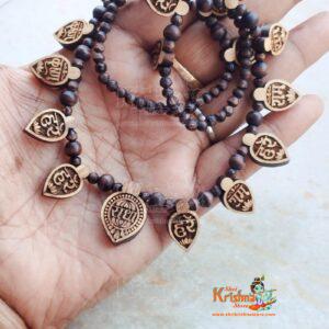 Wholesaler, Exporter and Suppliers in India and Worldwide. Buy Original Tulsi Mala Products Online from www.originaltulsimala.com