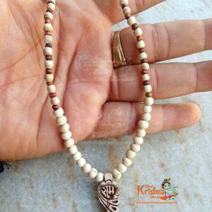 Wholesaler, Exporter and Suppliers in India and Worldwide. Buy Original Tulsi Mala Products Online from www.originaltulsimala.com