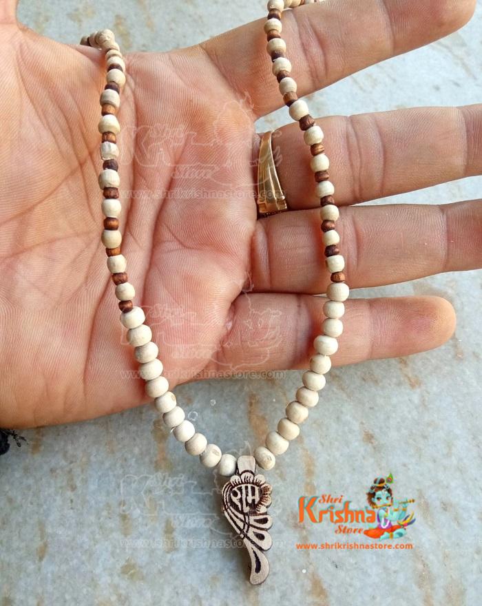 Wholesaler, Exporter and Suppliers in India and Worldwide. Buy Original Tulsi Mala Products Online from www.originaltulsimala.com