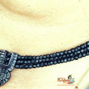 Shyama Black Tulsi Kanthi 3 Strands With Tilak Locket Mala