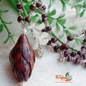 Lotus Bud Shaped Pendant Silver Tulsi Kanthi Necklace