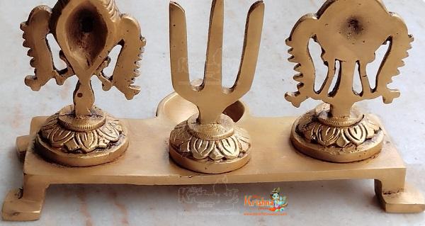 Brass Handcrafted Vaishnava Symbols Shankh Chakra Nama