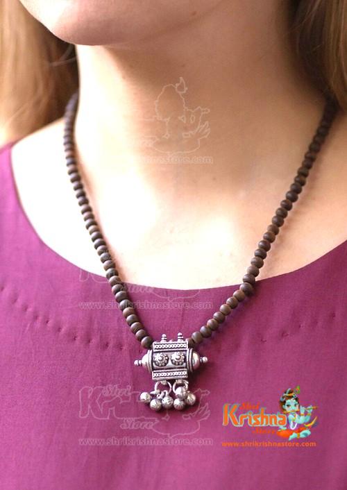Tulsi Kanthi Mala With Silver Narasimhadev Kavacha Pendent