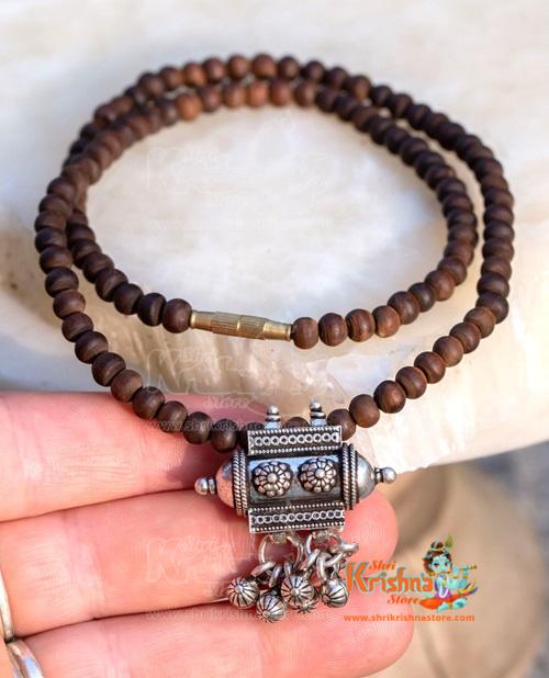 Tulsi Kanthi Mala With Silver Narasimhadev Kavacha Pendent