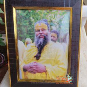 Shri Premanand Govind Sharan Ji Maharaj Religious photo frame for mandir and wall decor size ((10x12 inch (large))