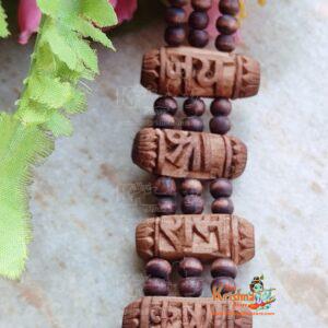 Wholesaler, Exporter and Suppliers in India and Worldwide. Buy Religious Products Online from www.shrikrishnastore.com