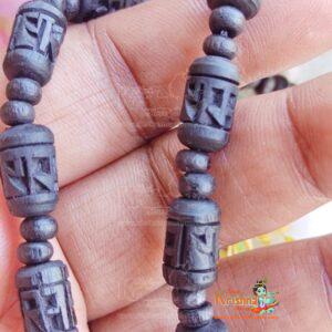 Wholesaler, Exporter and Suppliers in India and Worldwide. Buy Religious Products Online from www.shrikrishnastore.com