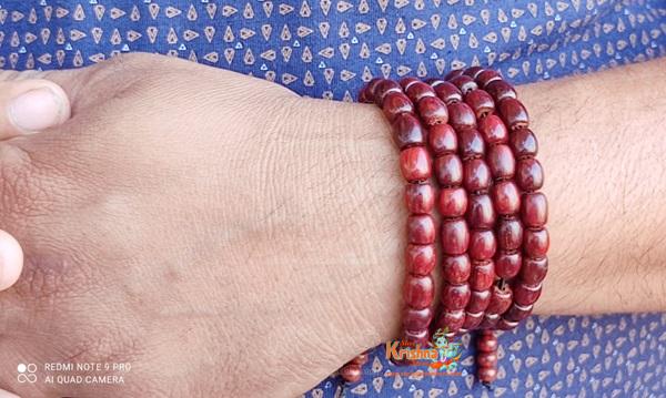 108 Barrel Beads Pure Chandan Wood Bracelet