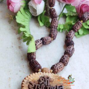 Wholesaler, Exporter and Suppliers in India and Worldwide. Buy Religious Products Online from www.shrikrishnastore.com