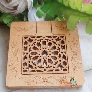 Laddu Gopal Special Wooden Mirror Deity Ornament (Bal Gopal Ji / Laddu Gopal Special Wooden Mirror)