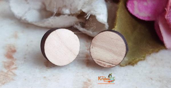 Beautiful Designed Plian Circle Shaped Tulsi Tops Earring Studs