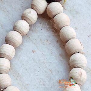 Pure Tulsi Bracelet With Counter Chanting Use