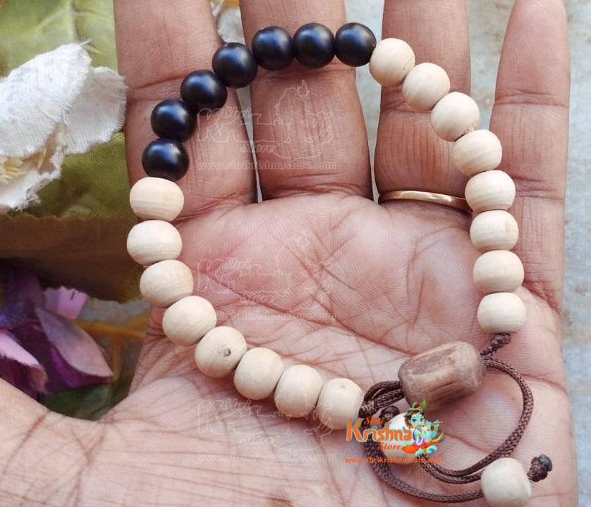 shaligram with tulsi