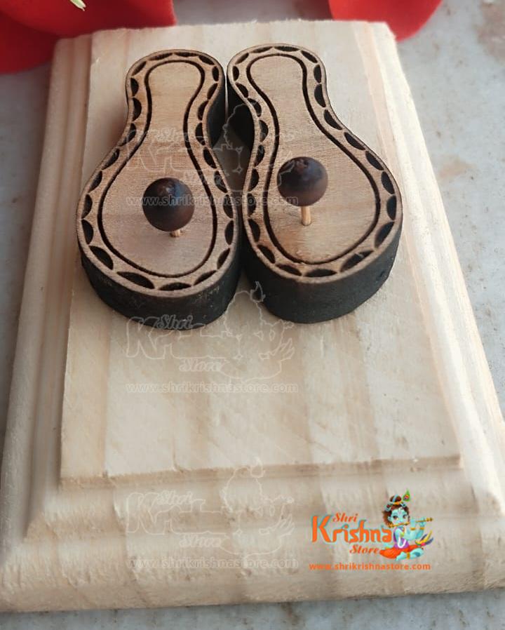 kadam wood charan paduka