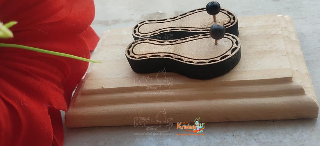 kadam wood charan paduka