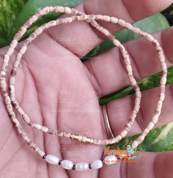 Tulasi Mala with Real Pearls – Authentic Tulasi Kanthimala adorned with real pearls, enhancing devotion and spiritual harmony.