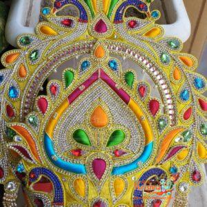 Red Stone Mukut – For Small to Medium Size