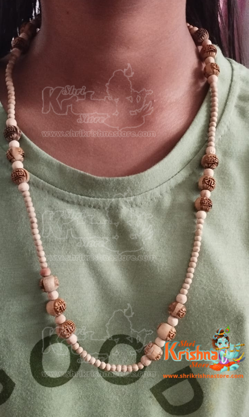 long-radha-krishna-kanthi